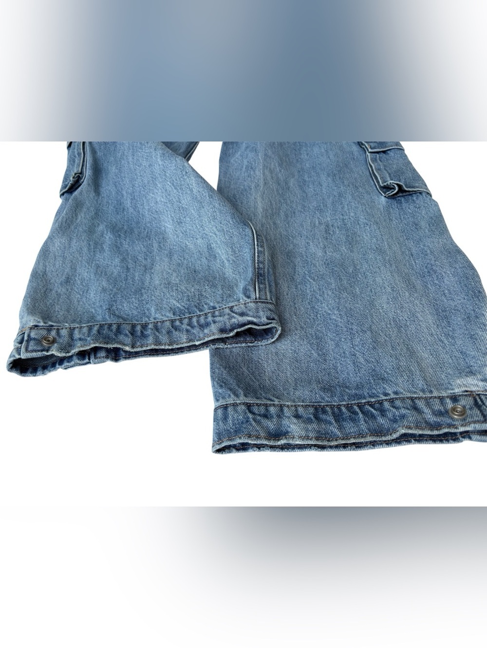 Aritzia Denim Forum 100% cotton The 90s Millie Hi-Rise Cargo jeans women's 29 - Picture 8 of 11
